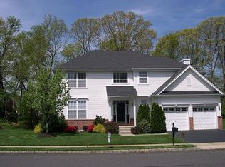 10 Narrows Way, Monroe Township, NJ 08831