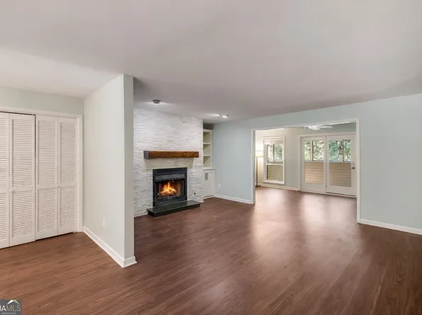 807 Wynnes Ridge Cir SE, Marietta, GA 30067