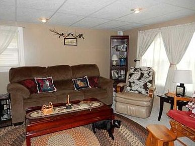 3rd image of 2805 Court Ave