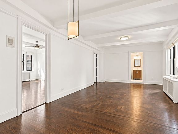 2nd image of 65 W 95th St APT 6-A