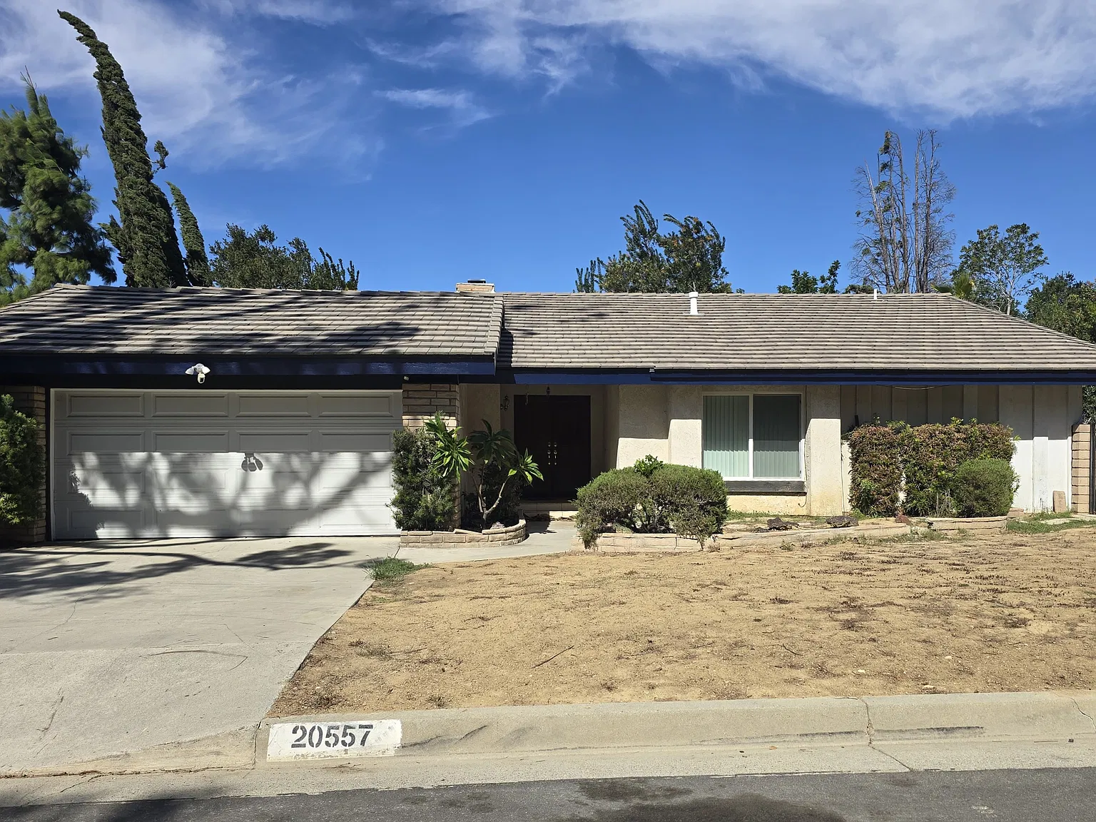 3 bed, 1821 sqft, $3,500 — Photo 1