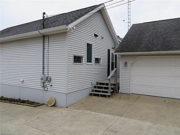 4th image of 6028 Camp Blvd