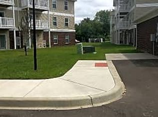 11311 Breeze Cir #103, Louisville, KY 40272