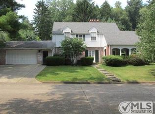 5 Emerson Rd, Wheeling, WV 26003