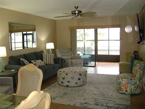 5th image of 1009 SE 46th Ln APT 102