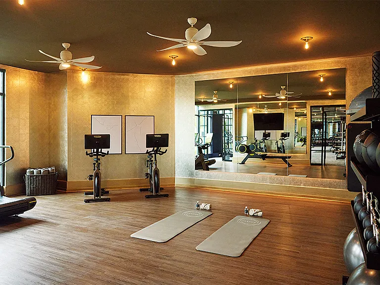 Multi-functional training studio