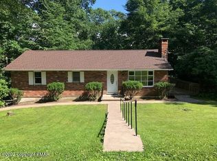 4682 Buck Valley Cir, East Stroudsburg, PA 18301