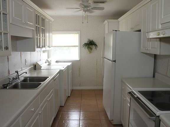 3rd image of 4000 Gulf Terrace Dr Unit 265