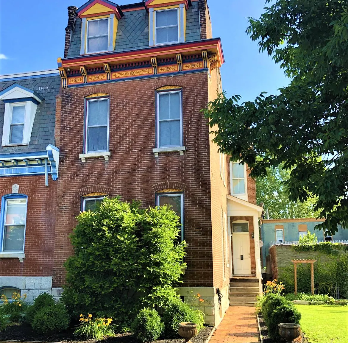 715 Lami St — Photo 2