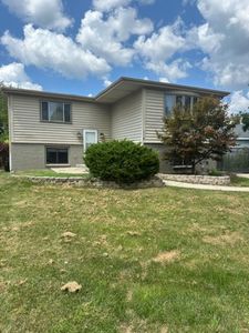 112 S Hickory St, Mundelein, IL, 60060