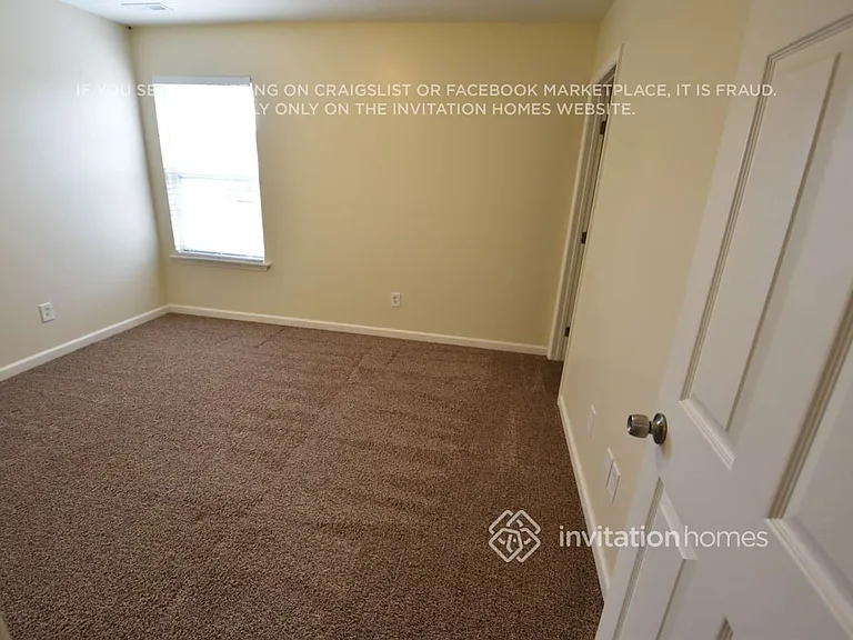 6821 Thistle Down Dr — Photo 10