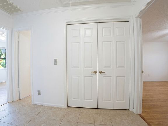 4th image of 246 Mateo Walk