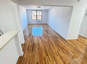 66-25 103rd St, Forest Hills, NY