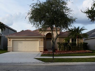 1380 Meadows Blvd, Fort Lauderdale, FL, 33327