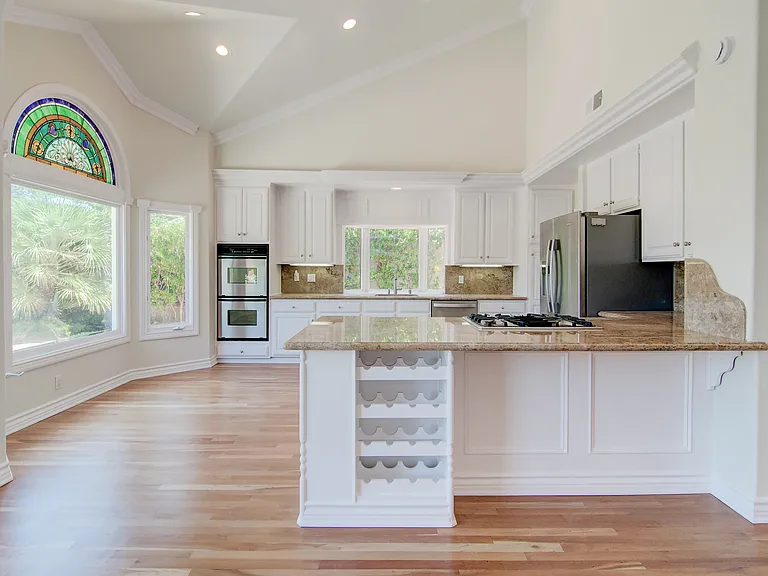 24261 Cascades Dr — Photo 12