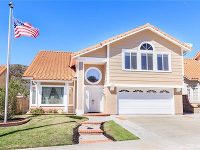 28837 Shadow Valley Ln, Saugus, CA, 91390