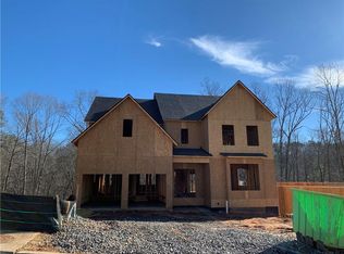 122 Longleaf Dr, Canton, GA 30114