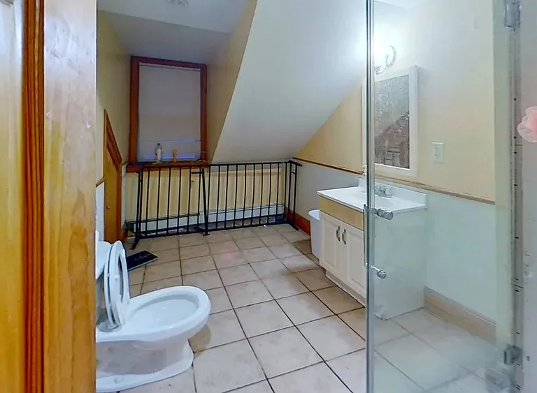 21 Alpine St #2L — Photo 10