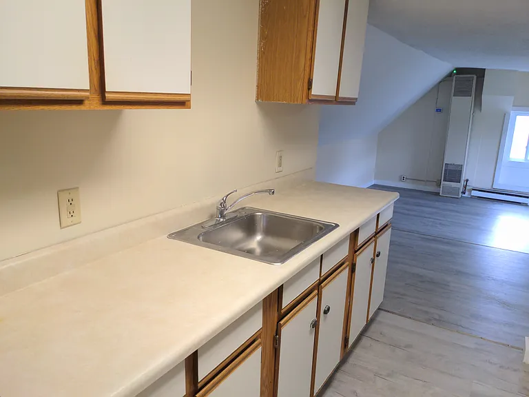 18 Walnut St #2 — Photo 25