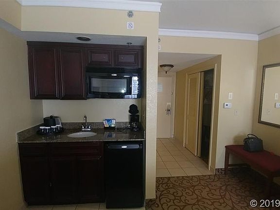 5th image of 600 Atlantic Ave #1016