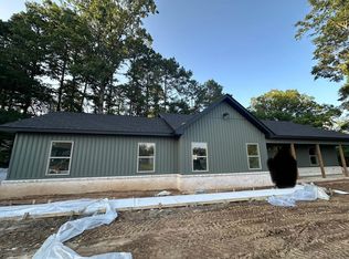 15504 Sardis Rd, Bauxite, AR 72011