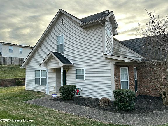 2nd image of 6821 Wynde Manor Dr
