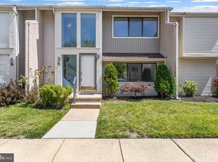 36 Viburnum Ln, Mount Laurel, NJ 08054