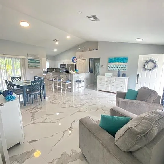 1221 Granada Blvd — Photo 6