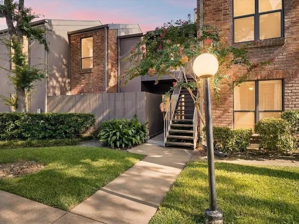 1201 Bering Dr APT 45, Houston, TX 77057