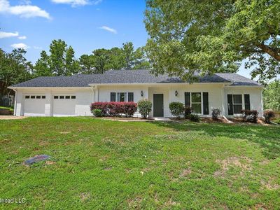 221 Pembroke Dr, Brandon, MS, 39047