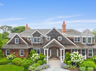 8 Leaward Ln, Quogue, NY 11959