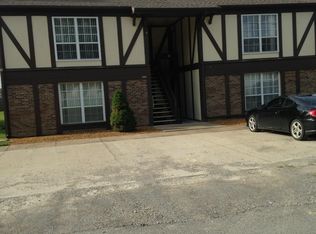 1213 W Mack Ave, Marion, IL 62959