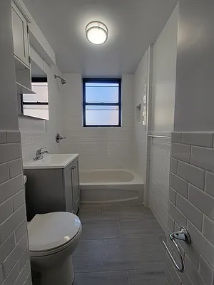 Rented by CNC-Assets | media 14