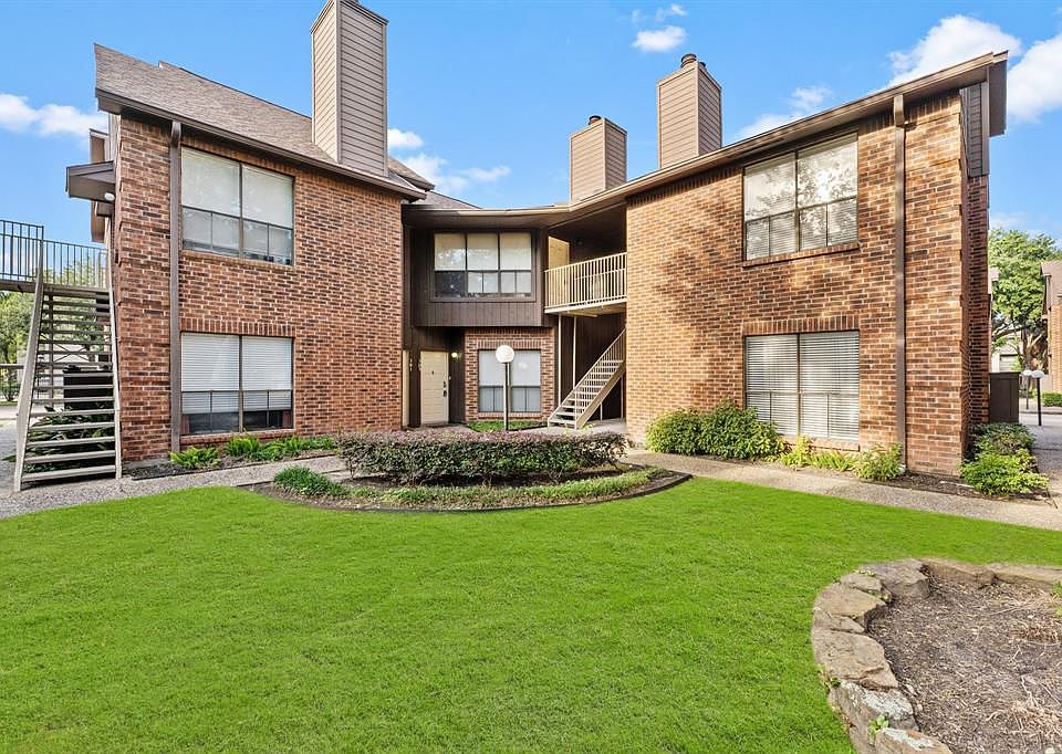 1st image of 3100 Walnut Bend Ln #303