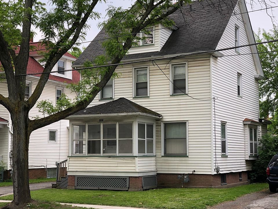 2nd image of 1065 N Goodman St