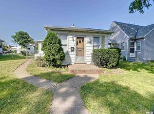 1604 31st St, Rock Island, IL 61201