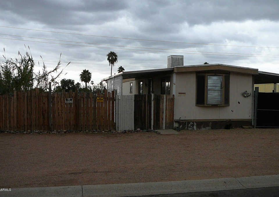 1st image of 1712 S 78th St