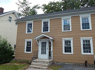 38 Commonwealth Ave, Middletown, NY 10940