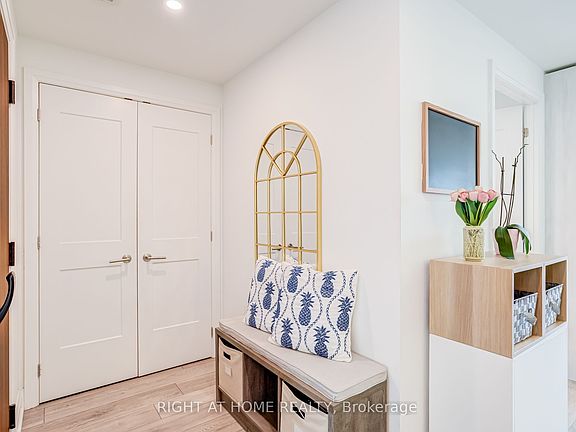 5th image of 21 Park St E #506