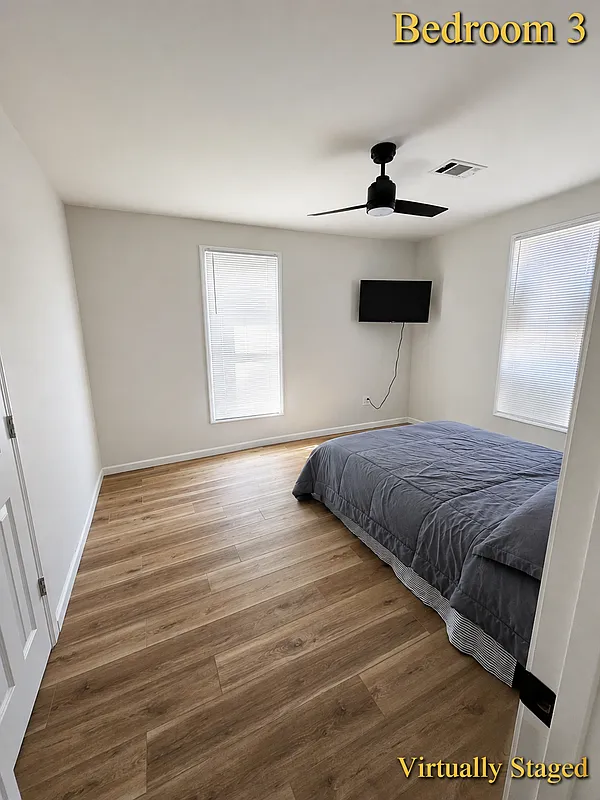 3 bed, 2.0 bath, 1008 sqft, $2,100 — Photo 4