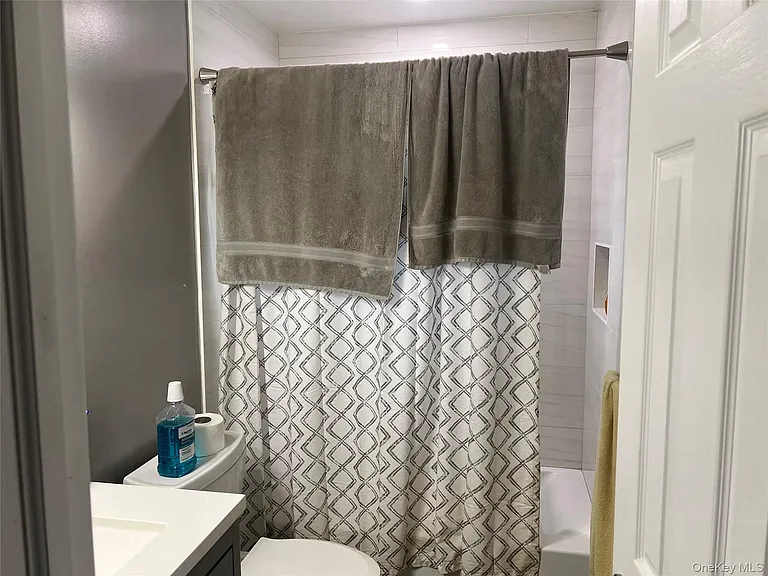 16 Briaroot Dr — Photo 10