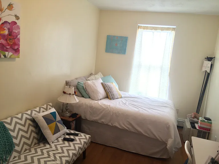 1107 Harrison Ave #2 — Photo 4