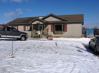 N2262 Gendron St, Norway, MI 49870