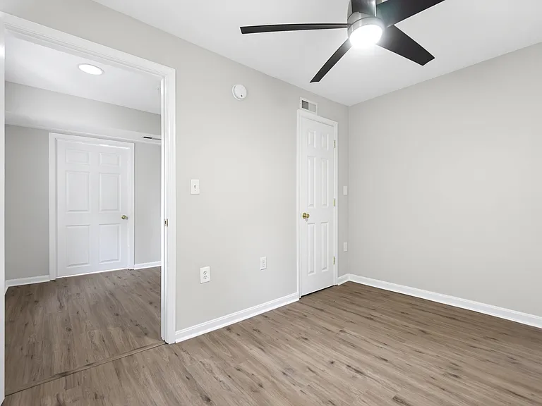 8129 Woodholme Cir #A — Photo 21