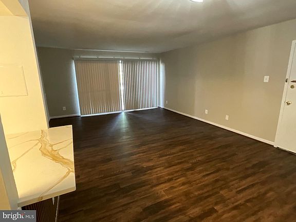 3rd image of 10117 Prince Pl APT 102-2B