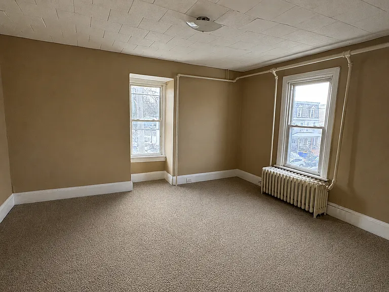 209 Reno Ave — Photo 15