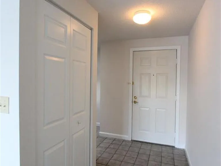 155 Beacon St #1 — Photo 19