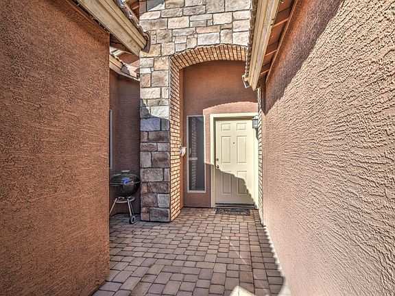 4th image of 15952 W Central St