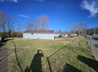 298 S Benedict Ave #2, Oak Ridge, TN 37830