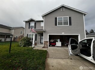 414 Easy St SE, Rainier, WA 98576